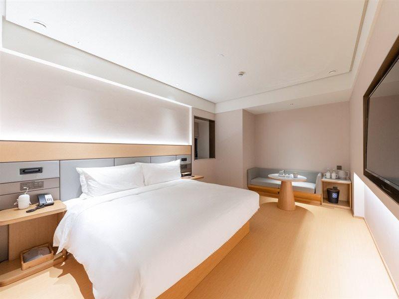 Ji Changshou Road Yaxin Life Plaza Xangai